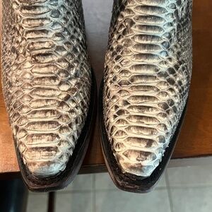 COPY - Corral python snip toe boots